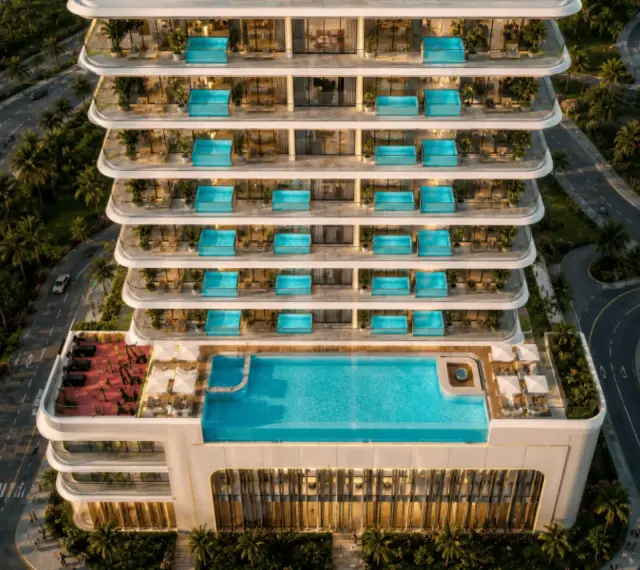 Ocean Crest rooftop pool deck