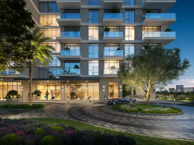 Parkside Hills, pool deck